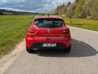 Brugt Renault Clio IV LIMITED 75 HK (55 kW) 2015 Rød Sedan