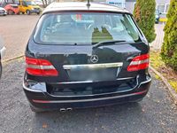 Gebraucht Mercedes B200 193 PS (141 kW) 2007 Schwarz Van / Kleinbus