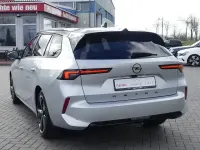 Neu Opel Astra 131 PS (96 kW) 2025 Silber Kombi