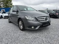 Gebraucht Mercedes B180 109 PS (80 kW) 2013 Grau Kleinwagen