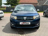 Gebraucht Dacia Sandero Celebration 90 PS (66 kW) 2015 Blau Limousine