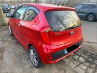 Gebraucht Kia Picanto Spirit 86 PS (63 kW) 2015 Rot Kleinwagen