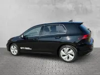 Gebraucht VW Golf VIII Style 150 PS (110 kW) 2025 Schwarz Limousine