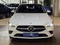 Gebraucht Mercedes CLA250e Shooting Brake 218 PS (160 kW) 2021 Weiß Kombi