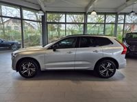 gebraucht Volvo XC60 R-Design B4 FWD - Google, ACC, Kamera