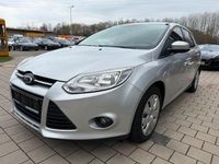 Gebraucht Ford Focus Trend 116 PS (85 kW) 2012 Grau Limousine