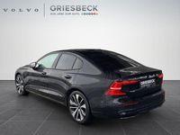 Gebraucht Volvo S60 Ultimate 455 PS (334 kW) 2022 Onyx black / metallic Limousine