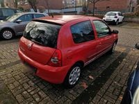 Gebraucht Renault Clio II 62 PS (45 kW) 2008 Rot Kleinwagen