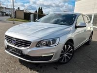 Gebraucht Volvo V60 190 PS (139 kW) 2018 Silber Kombi