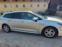 Gebraucht Toyota Corolla Team 122 PS (89 kW) 2020 Silber Kombi