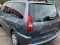Gebraucht Peugeot 807 140 PS (102 kW) 2008 Grau Van / Kleinbus