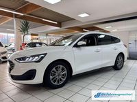 Gebraucht Ford Focus Titanium X 116 PS (85 kW) 2023 Frostweiß Kombi