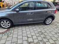 Gebraucht VW Polo 90 PS (66 kW) 2013 Grau Kleinwagen