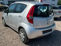 Gebraucht Opel Agila 65 PS (47 kW) 2008 Silber Kleinwagen