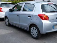 Gebraucht Mitsubishi Space Star Diamant Edition 71 PS (52 kW) 2016 Silber Kleinwagen