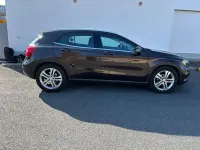 Gebraucht Mercedes GLA180 Urban 122 PS (89 kW) 2016 Braun SUV