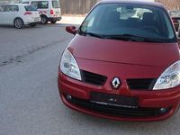 Gebraucht Renault Mégane II Dynamique 111 PS (81 kW) 2007 Rot Limousine