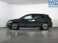 Gebraucht VW Golf VIII Move 150 PS (110 kW) 2023 Grau Limousine