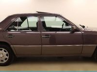 Gebraucht Mercedes E300 180 PS (132 kW) 1993 Violett Limousine
