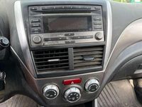 Gebraucht Subaru Forester 147 PS (108 kW) 2010 Rot SUV