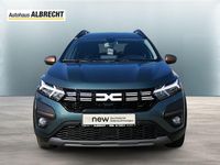 Gebraucht Dacia Jogger Extreme 94 PS (69 kW) 2023 Oxidgrün Van / Kleinbus