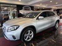 Gebraucht Mercedes GLA200 156 PS (114 kW) 2019 Silber SUV