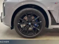 Neu BMW X7 Performance 352 PS (258 kW) 2026 Grau SUV