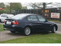 gebraucht BMW 318 Baureihe 3 Lim. 318i*KLIMA*PDC*RADIO-CD !!