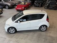 Gebraucht Mercedes A160 95 PS (69 kW) 2010 Weiß Limousine