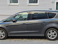 Gebraucht Ford S-MAX Titanium 165 PS (121 kW) 2020 Grau Van / Kleinbus