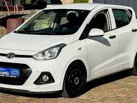 Gebraucht Hyundai i10 67 PS (49 kW) 2014 Weiß Kleinwagen