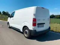 Gebraucht Peugeot Expert 177 PS (130 kW) 2019 Weiß Van