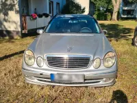 Gebraucht Mercedes E270 177 PS (130 kW) 2004 Silber Limousine