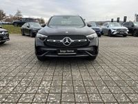 Gebraucht Mercedes GLC300 AMG 269 PS (197 kW) 2024 Metalliclack obsidianschwarz SUV