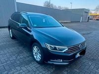 Gebraucht VW Passat 150 PS (110 kW) 2018 Schwarz Kombi