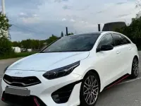 Gebraucht Kia ProCeed GT GT 204 PS (150 kW) 2022 Weiß Kleinwagen