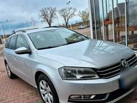 Second-hand VW Passat 122 CP (89 kW) 2011 Gri Break