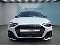 Neu Audi A1 150 PS (110 kW) 2026 Weiß SUV