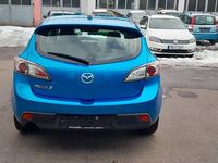 Second-hand Mazda 3 High 105 CP (77 kW) 2009 Albastru Berlinǎ