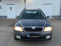 Gebraucht Skoda Octavia 105 PS (77 kW) 2008 Grau Kombi