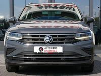 Gebraucht VW Tiguan Active 150 PS (110 kW) 2021 Delfingrau metallic (metallic) SUV