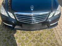 Gebraucht Mercedes E350 Avantgarde 265 PS (194 kW) 2012 Schwarz Kombi