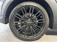 Gebraucht Mini Cooper S Classic 178 PS (130 kW) 2022 Enigmatic black Kleinwagen