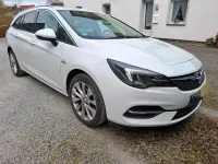 Usado Opel Astra Elegance 131 CV (96 kW) 2020 Blanco Familiar