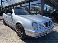 Gebraucht Mercedes CLK230 193 PS (141 kW) 1999 Silber Cabrio
