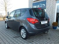 Gebraucht Opel Meriva 101 PS (74 kW) 2012 Grau Van / Kleinbus