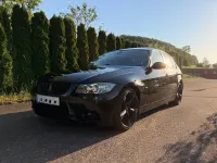 Käytetty BMW 330 Performance 231 HP (169 kW) 2006 Musta Sedan
