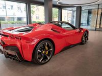 Gebraucht Ferrari SF90 999 PS (734 kW) 2024 Rot Cabrio