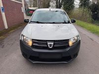 Gebraucht Dacia Sandero 75 PS (55 kW) 2014 Weiß Kleinwagen