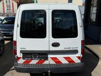 Gebraucht Opel Combo 80 PS (58 kW) 2008 Weiß Van / Kleinbus